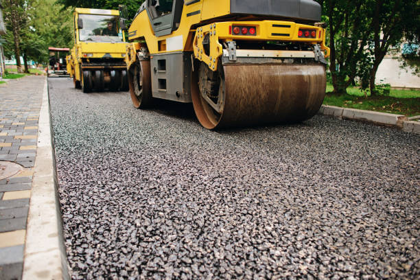Best Affordable Driveway Pavers  in Greenwood, MS